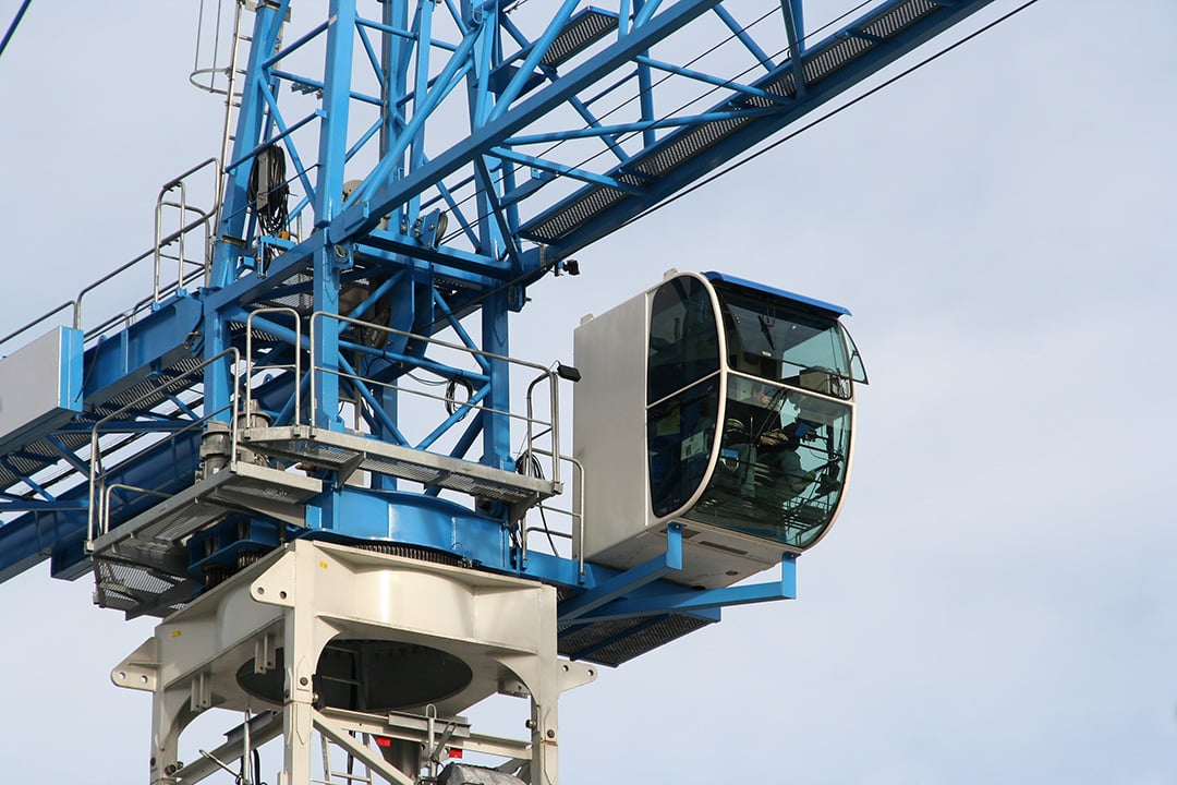 long-distance visibility for crane operators